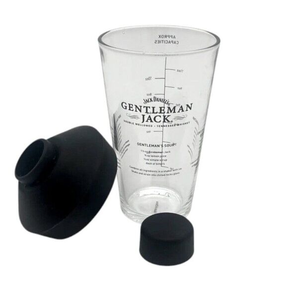 Jack Daniel's Gentleman Jack Glass Shaker & All Cotton Towel Set - Picture 3 of 8